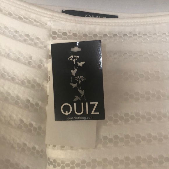 Quiz White Meshed Skit lines with floral - Picture 5 of 6